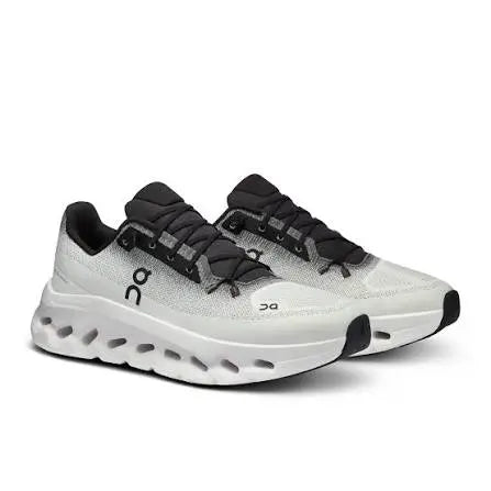 On Cloud Tilt Black Ivory